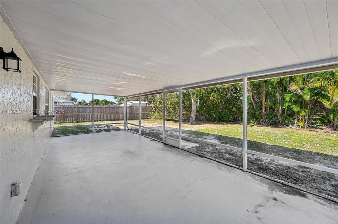 待售: $372,500 (3 贝兹, 2 浴室, 1615 平方英尺)