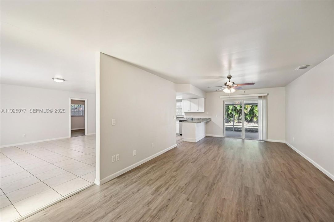 待售: $372,500 (3 贝兹, 2 浴室, 1615 平方英尺)