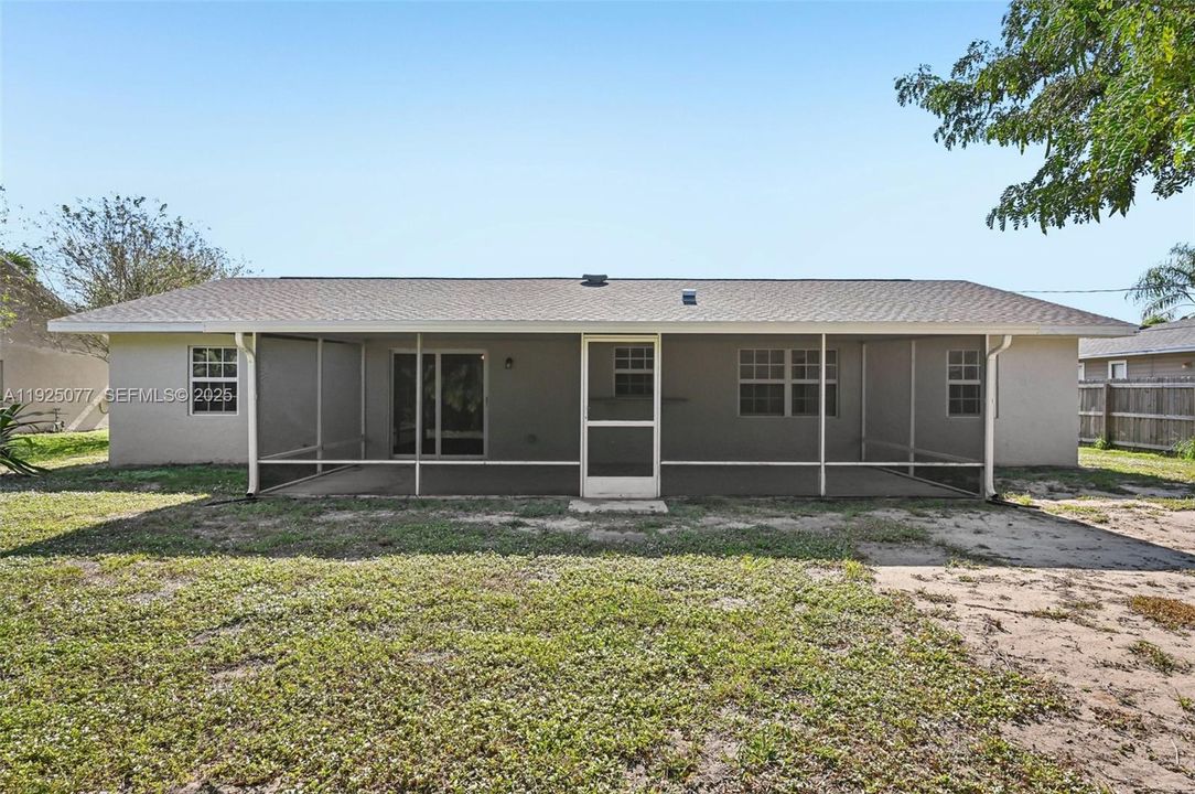 待售: $372,500 (3 贝兹, 2 浴室, 1615 平方英尺)