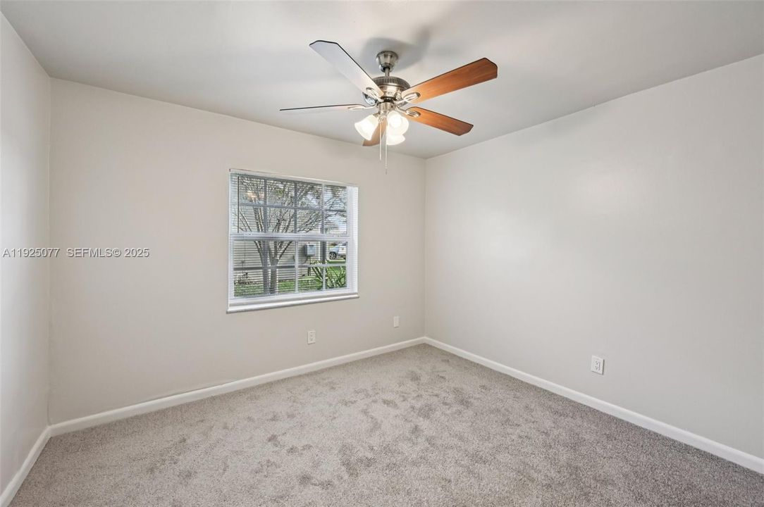 待售: $372,500 (3 贝兹, 2 浴室, 1615 平方英尺)