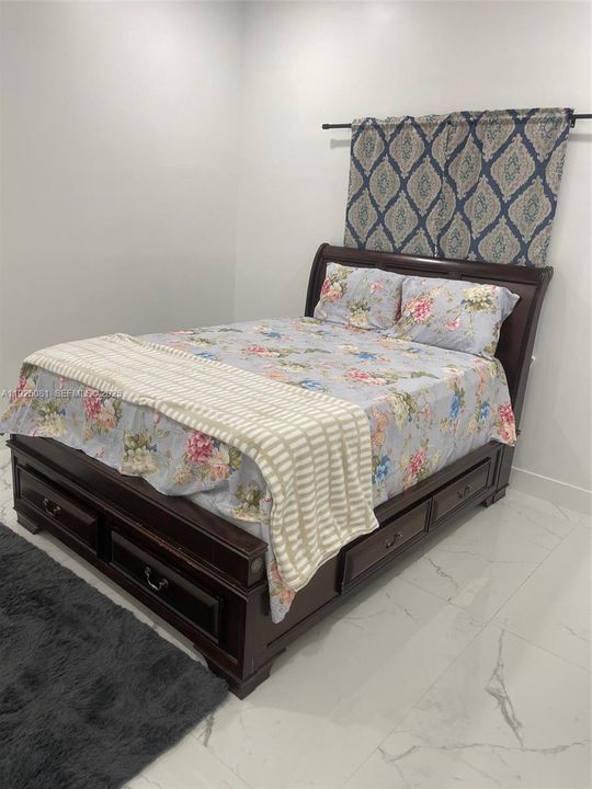 В аренду: $2,500 (4 спален, 3 ванн, 2372 Квадратных фут)