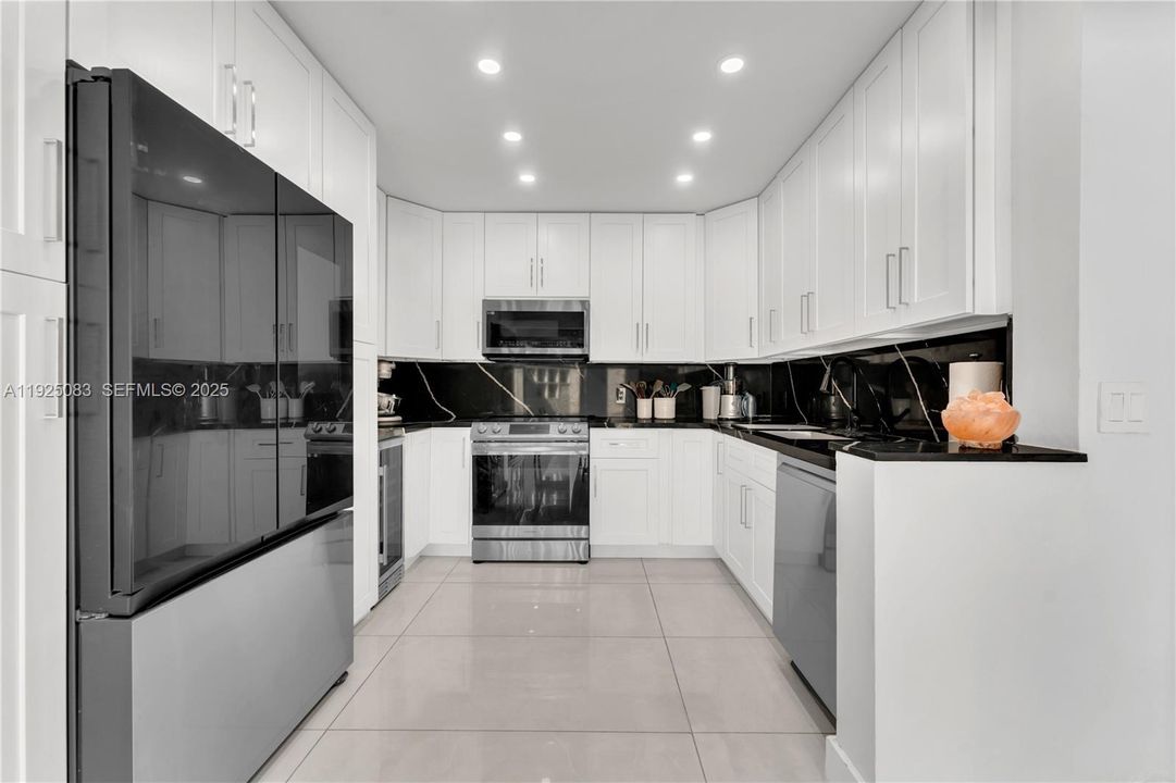 待售: $578,000 (3 贝兹, 3 浴室, 1365 平方英尺)