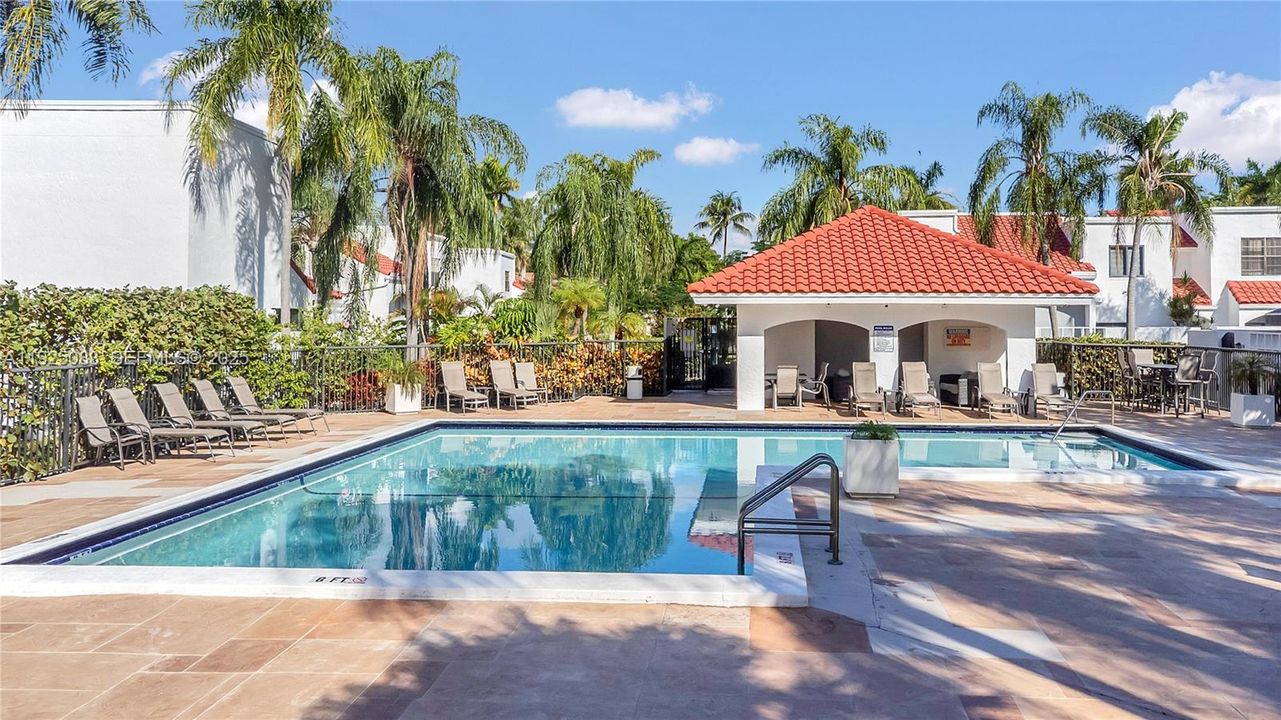 待售: $578,000 (3 贝兹, 3 浴室, 1365 平方英尺)