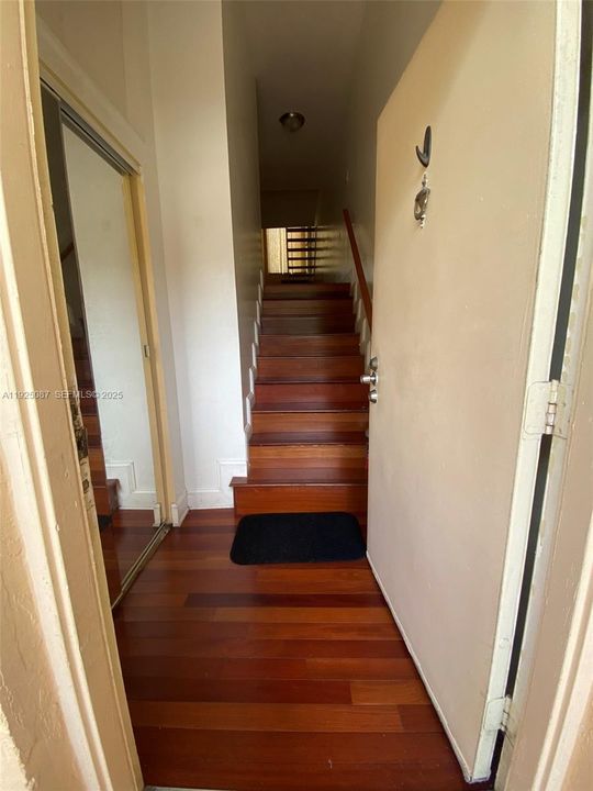 For Rent: $2,500 (2 beds, 2 baths, 1520 Square Feet)