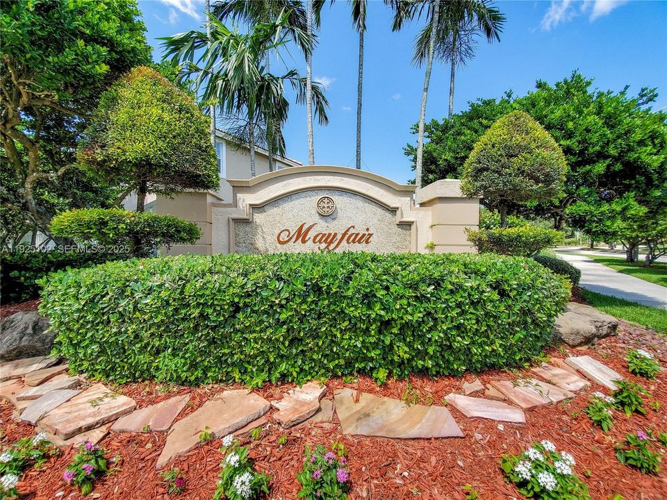 For Rent: $5,100 (4 beds, 2 baths, 2237 Square Feet)