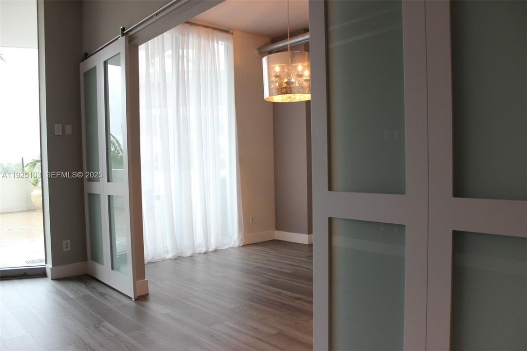 En Renta: $2,950 (1 camas, 2 baños, 816 Pies cuadrados)