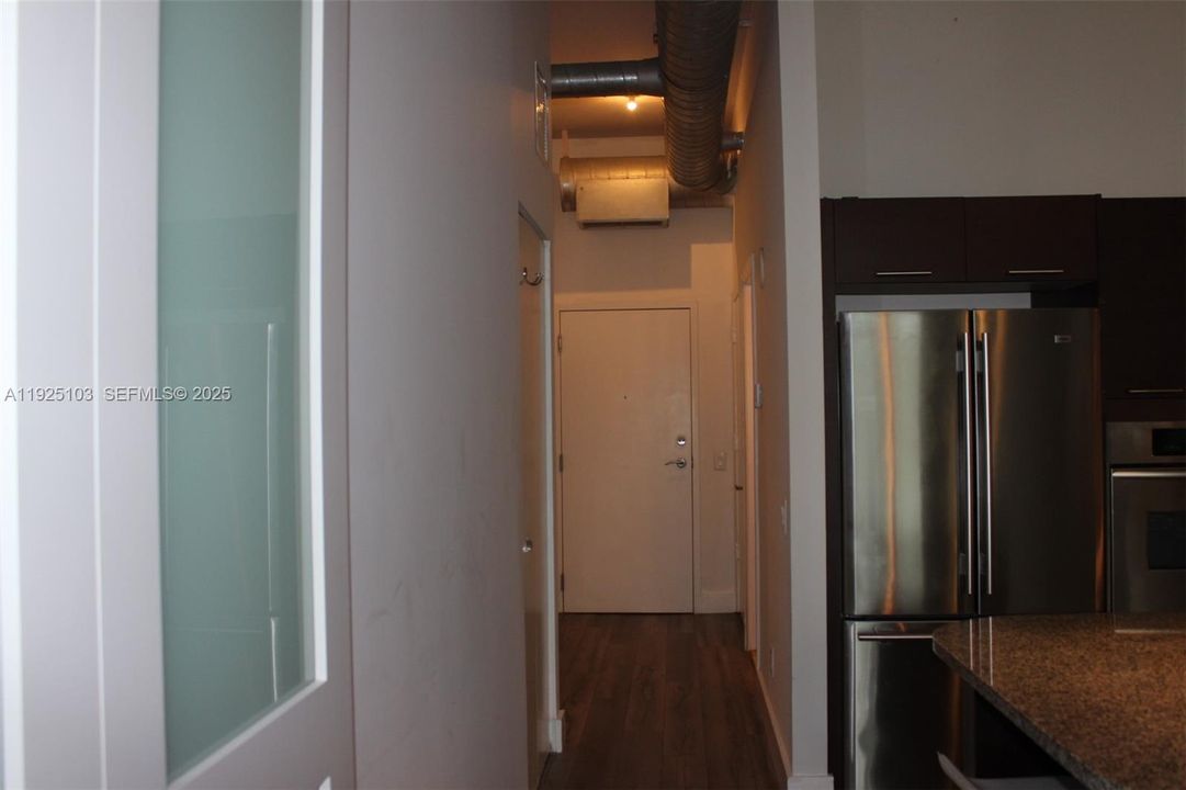 En Renta: $2,950 (1 camas, 2 baños, 816 Pies cuadrados)