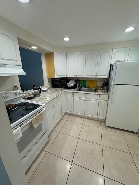 For Sale: $235,000 (1 beds, 1 baths, 800 Square Feet)