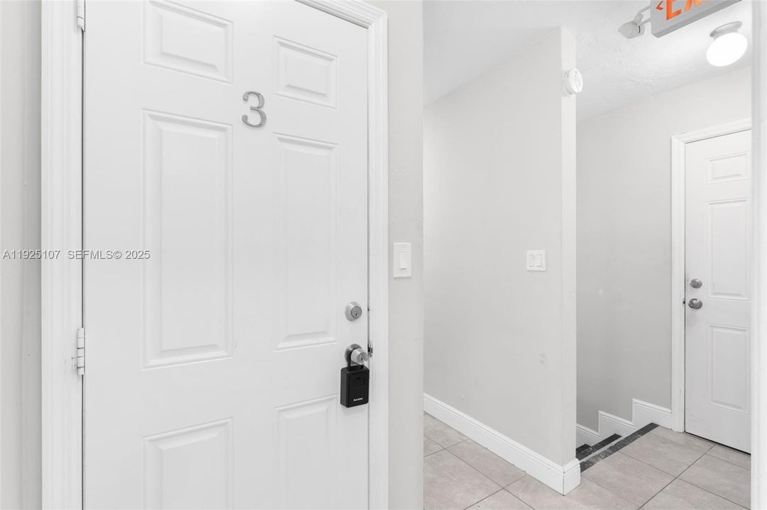 For Rent: $1,200 (0 beds, 1 baths, 0 Square Feet)