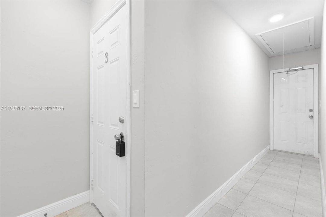 For Rent: $1,200 (0 beds, 1 baths, 0 Square Feet)