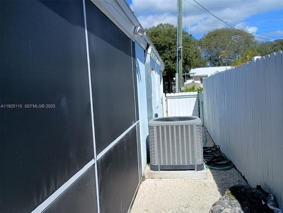 En Venta: $750,000 (2 camas, 1 baños, 976 Pies cuadrados)