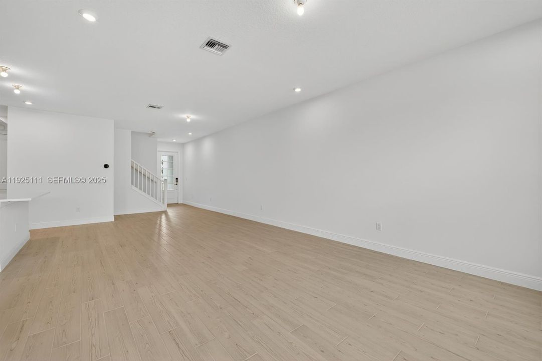 For Rent: $3,200 (3 beds, 2 baths, 0 Square Feet)