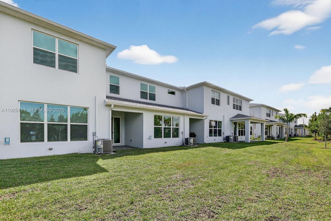 For Rent: $3,200 (3 beds, 2 baths, 0 Square Feet)