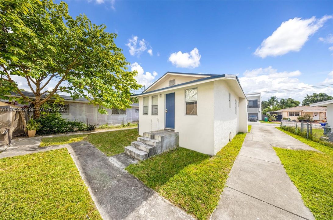 For Sale: $975,000 (0 beds, 0 baths, 1635 Square Feet)