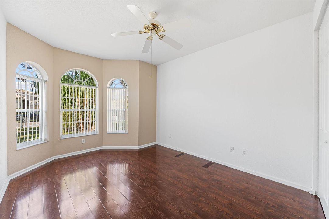 6-web-or-mls-DSC04732