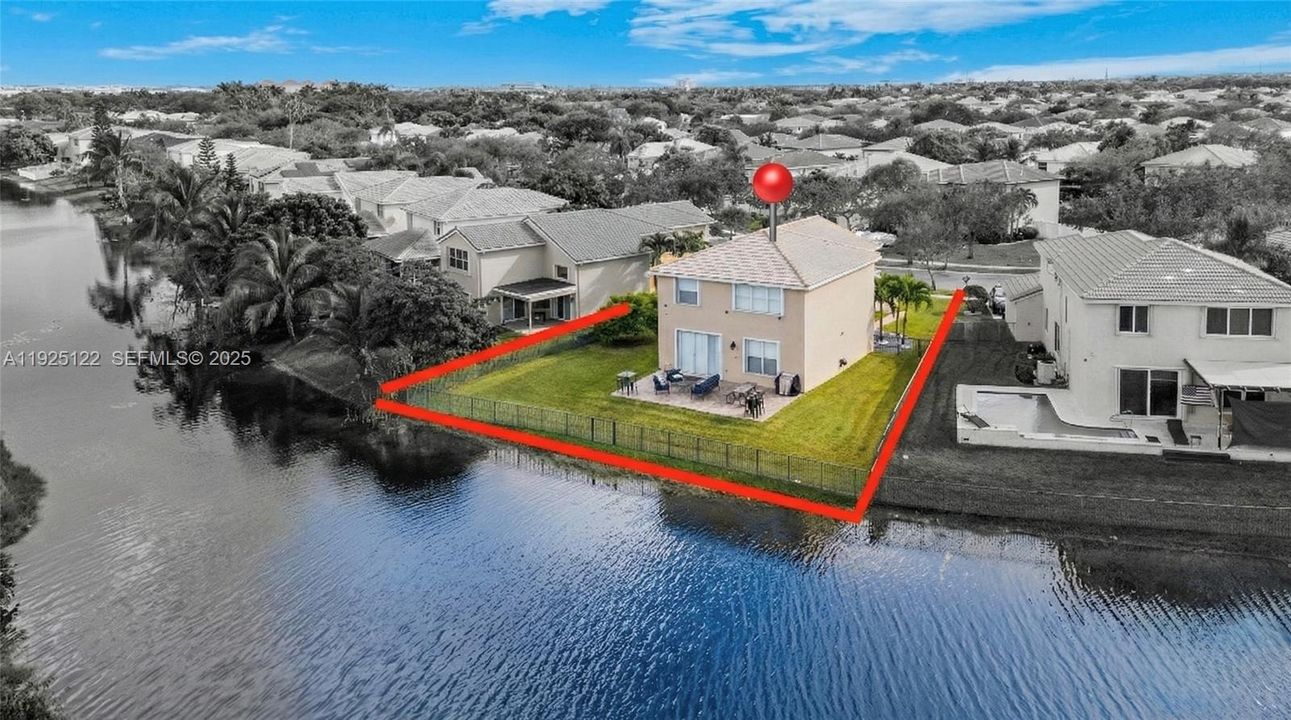 待售: $845,000 (5 贝兹, 3 浴室, 2637 平方英尺)