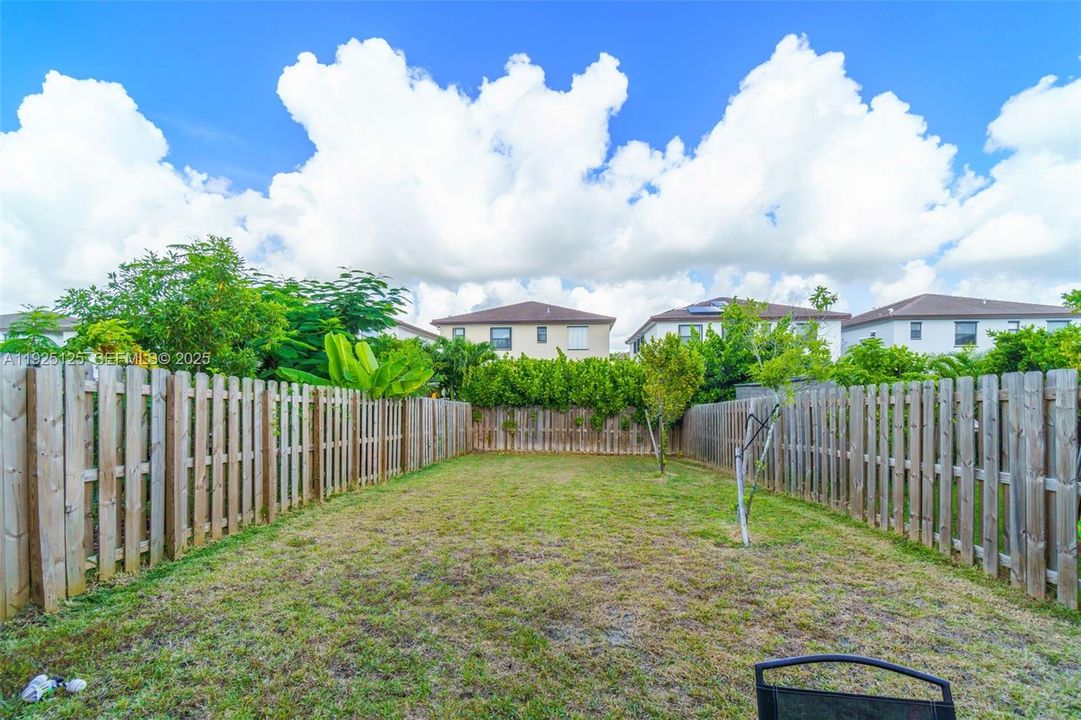 For Sale: $439,000 (3 beds, 2 baths, 1514 Square Feet)