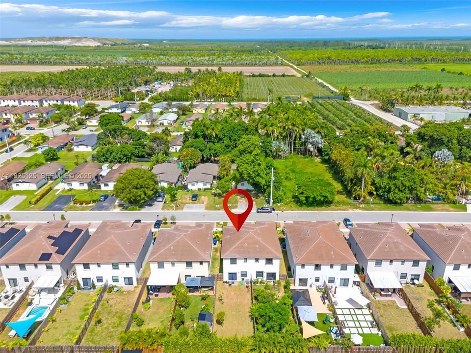 For Sale: $439,000 (3 beds, 2 baths, 1514 Square Feet)