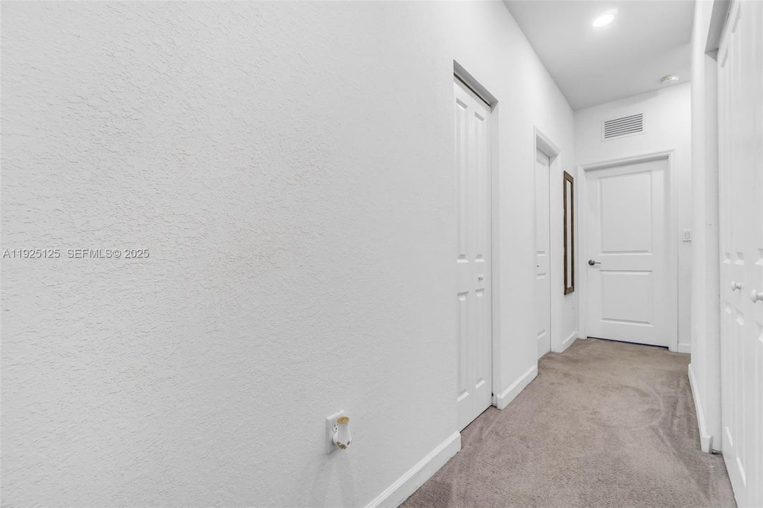 For Sale: $439,000 (3 beds, 2 baths, 1514 Square Feet)