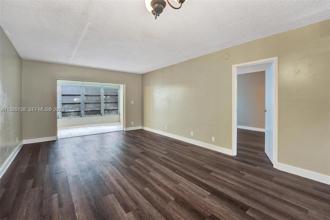 En Renta: $1,375 (1 camas, 1 baños, 775 Pies cuadrados)