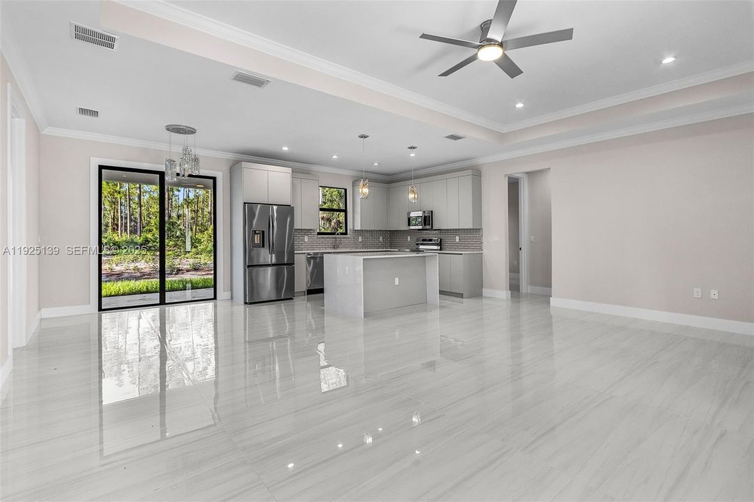 For Sale: $498,500 (3 beds, 2 baths, 1519 Square Feet)