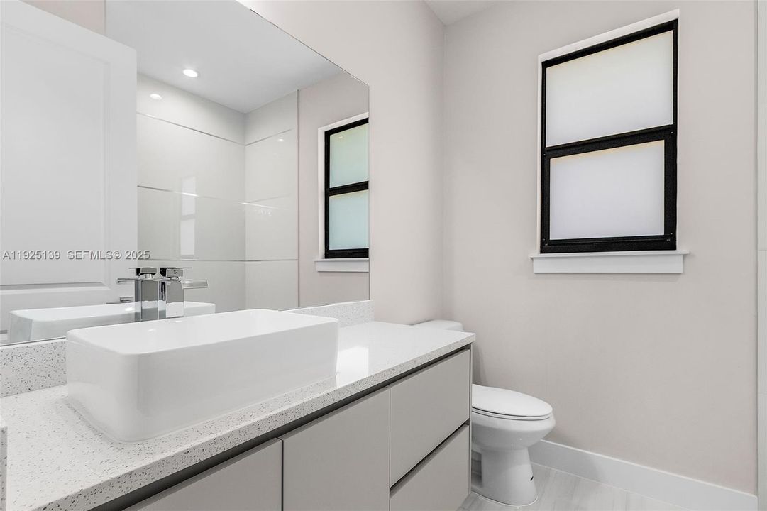 For Sale: $498,500 (3 beds, 2 baths, 1519 Square Feet)