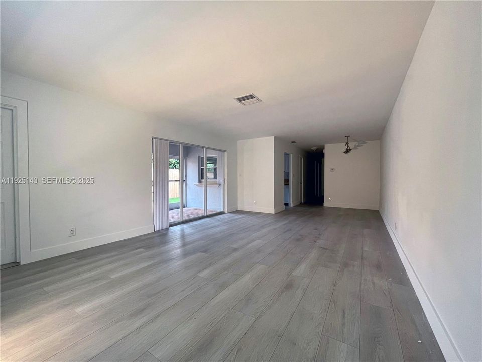 For Rent: $3,100 (2 beds, 2 baths, 1240 Square Feet)