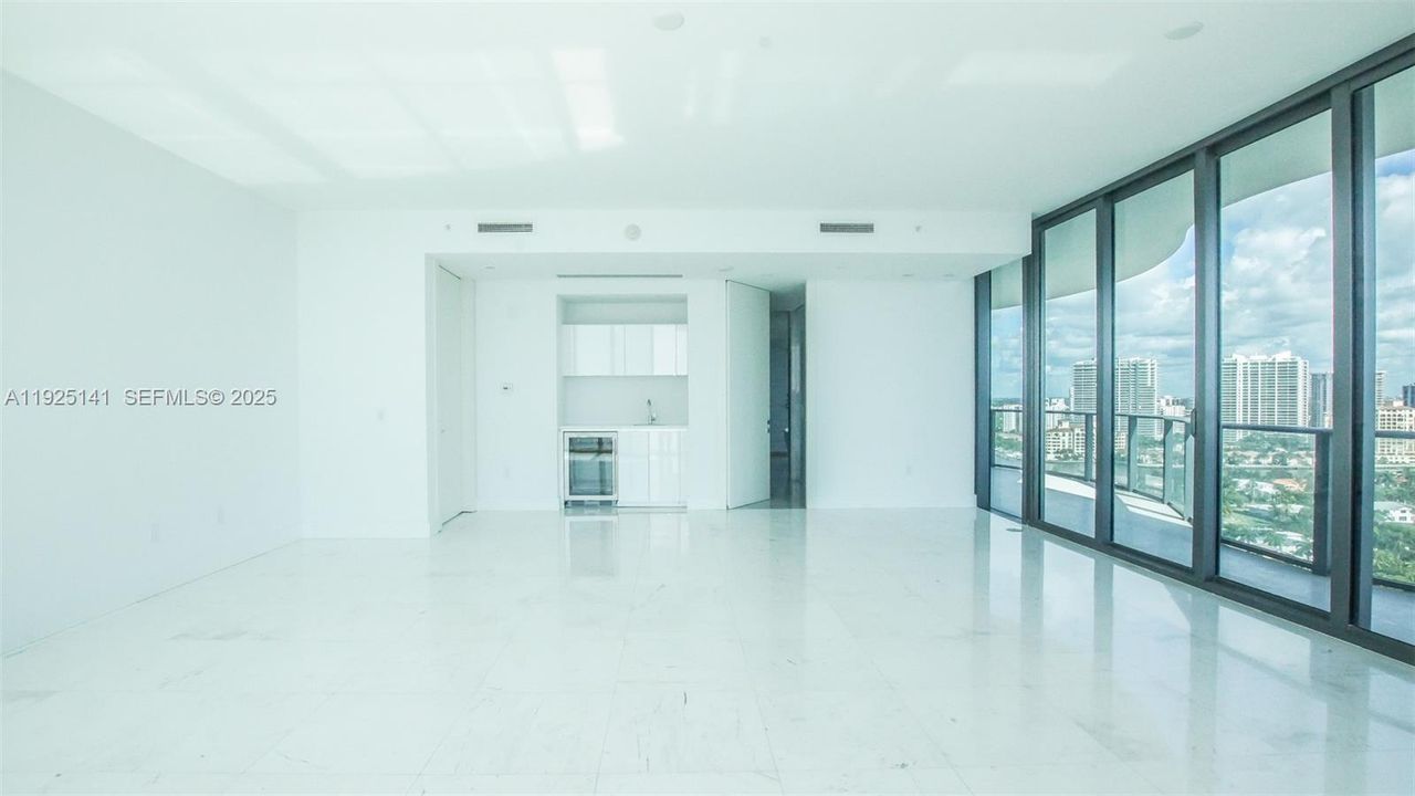 В аренду: $55,000 (4 спален, 5 ванн, 4992 Квадратных фут)