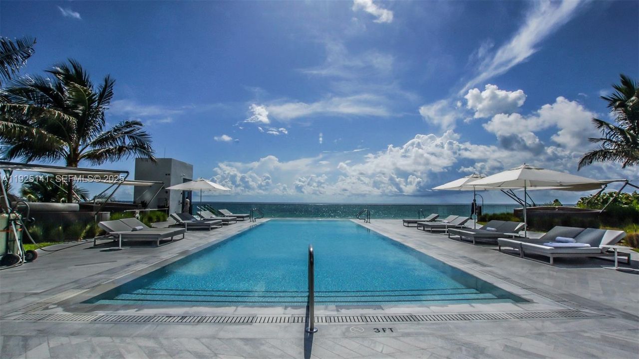 В аренду: $55,000 (4 спален, 5 ванн, 4992 Квадратных фут)