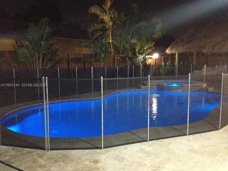 待售: $910,000 (4 贝兹, 3 浴室, 2293 平方英尺)