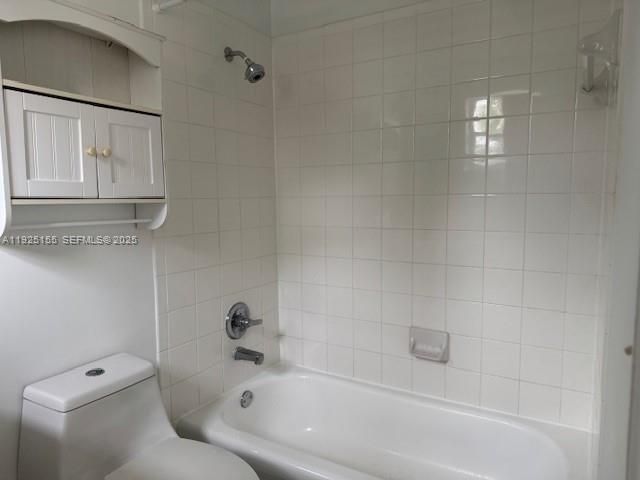 待售: $420,000 (2 贝兹, 2 浴室, 1155 平方英尺)