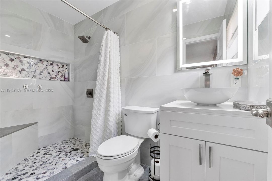 待售: $515,000 (2 贝兹, 2 浴室, 0 平方英尺)