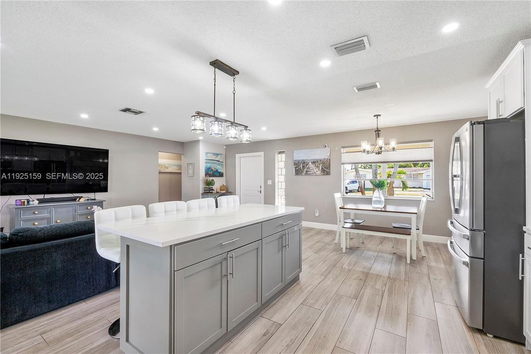 待售: $515,000 (2 贝兹, 2 浴室, 0 平方英尺)