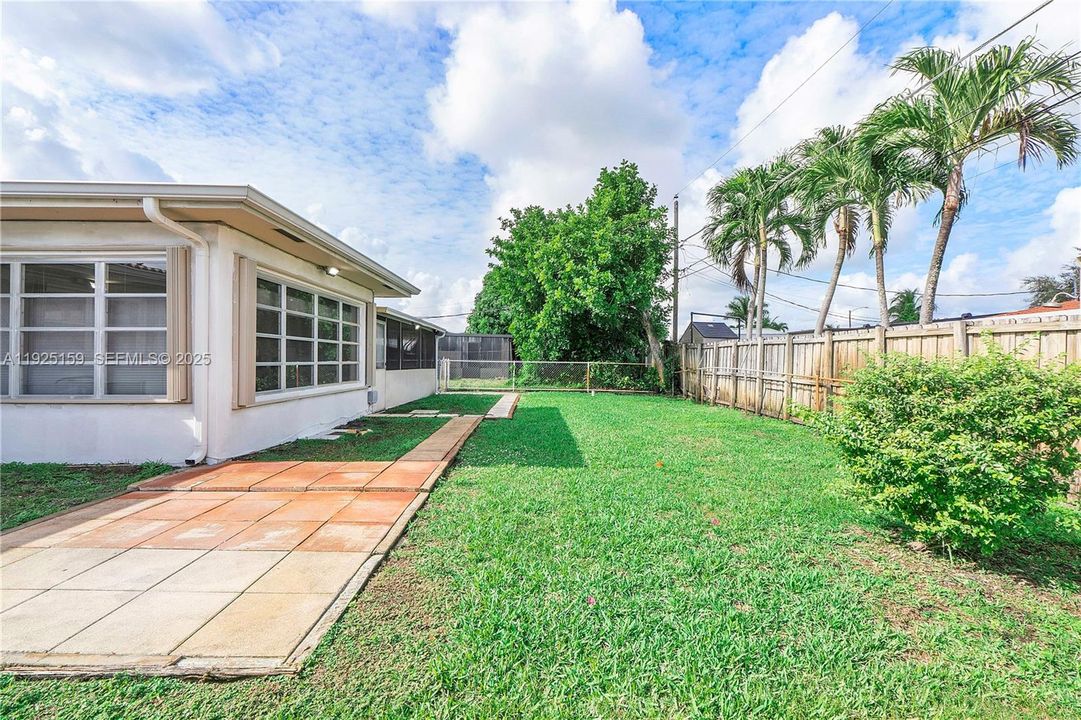 待售: $515,000 (2 贝兹, 2 浴室, 0 平方英尺)