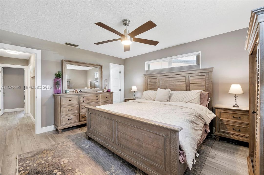 待售: $515,000 (2 贝兹, 2 浴室, 0 平方英尺)