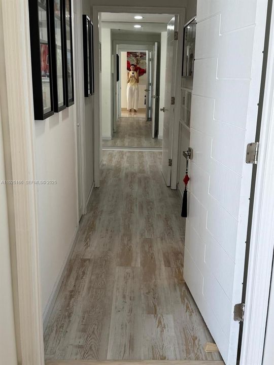 For Rent: $8,450 (3 beds, 3 baths, 1895 Square Feet)