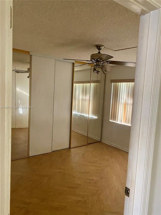 For Sale: $119,000 (2 beds, 2 baths, 850 Square Feet)