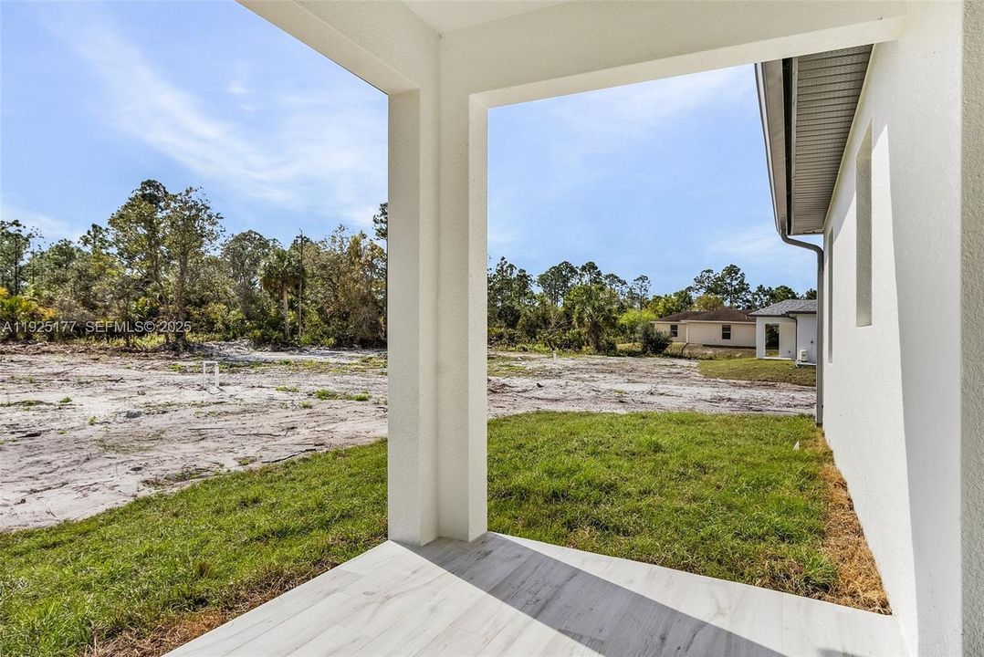 For Sale: $539,000 (3 beds, 2 baths, 1519 Square Feet)