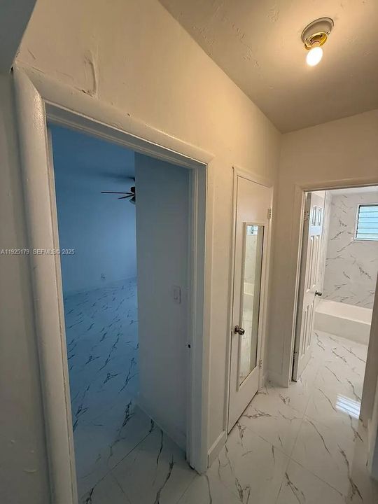 For Rent: $1,750 (1 beds, 1 baths, 750 Square Feet)