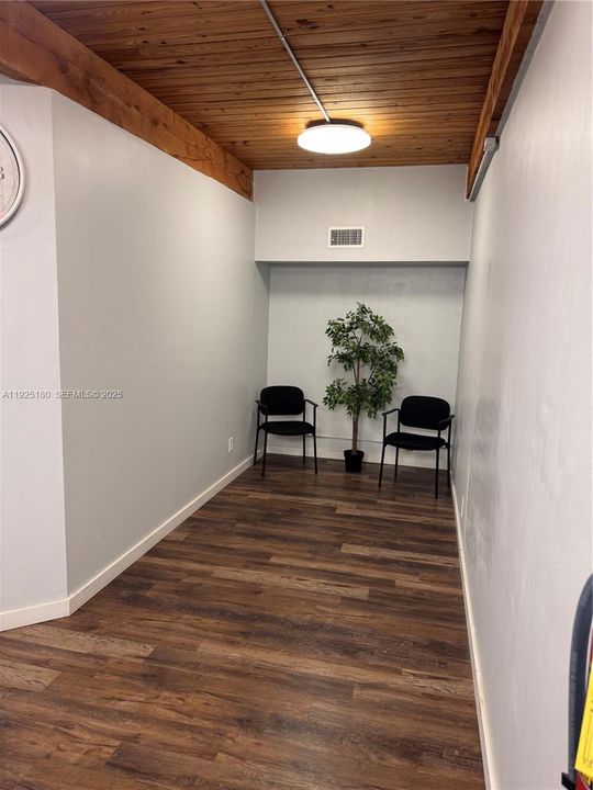 出租: $1,000 (0 贝兹, 0 浴室, 0 平方英尺)