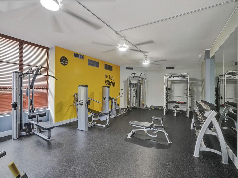 For Sale: $359,900 (3 beds, 2 baths, 1430 Square Feet)