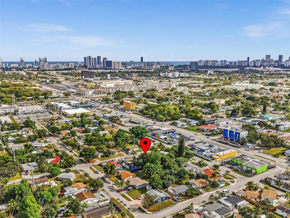 For Rent: $3,050 (3 beds, 2 baths, 1299 Square Feet)