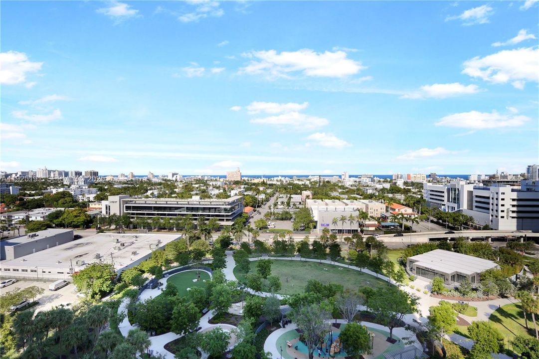 For Rent: $4,995 (2 beds, 2 baths, 1078 Square Feet)