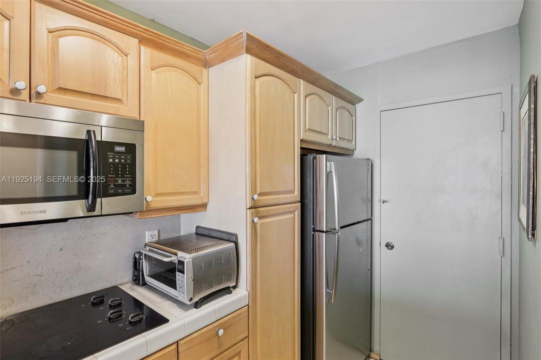 待售: $239,900 (0 贝兹, 1 浴室, 545 平方英尺)