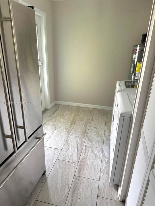 В аренду: $1,700 (3 спален, 2 ванн, 1489 Квадратных фут)