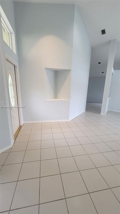 For Sale: $665,000 (3 beds, 2 baths, 1505 Square Feet)