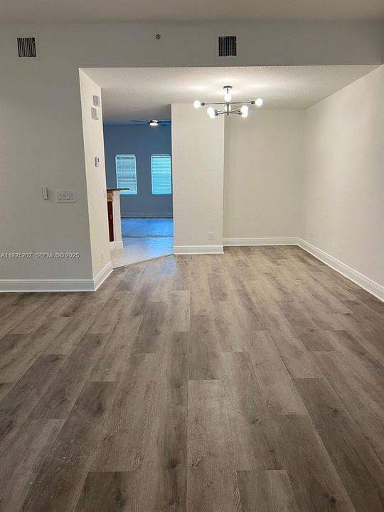 For Rent: $3,200 (3 beds, 2 baths, 2268 Square Feet)