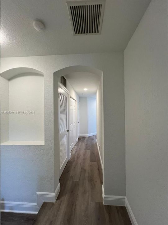 For Rent: $3,200 (3 beds, 2 baths, 2268 Square Feet)