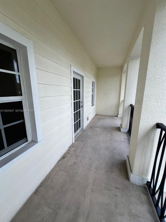 For Rent: $3,200 (3 beds, 2 baths, 2268 Square Feet)