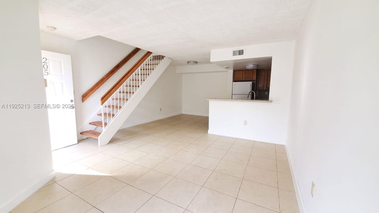 En Renta: $2,350 (2 camas, 2 baños, 859 Pies cuadrados)